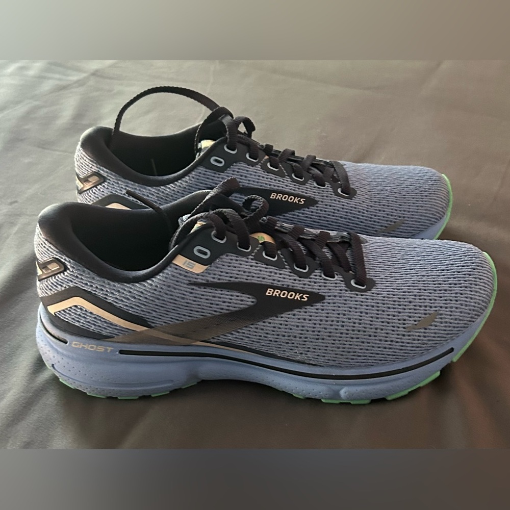 Brooks Women's Ghost 15 Neutral Running Shoe